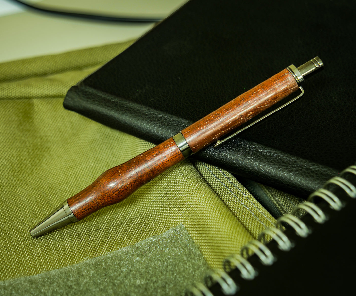 Pen, Handmade Pen #031, Pro Click, Rosewood, Gun Metal